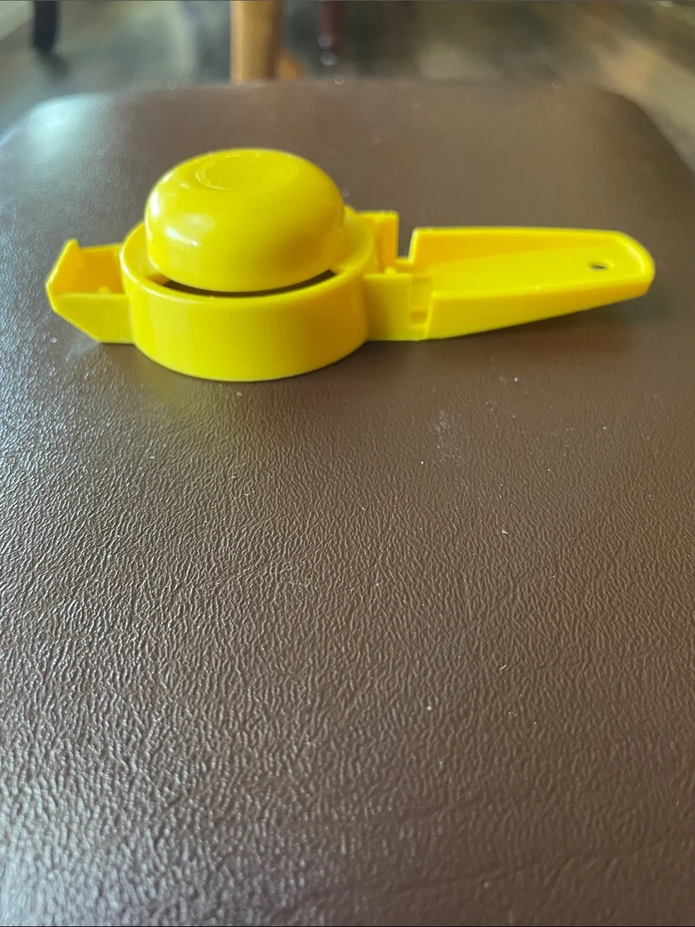 VTG yellow Tupperware egg separator